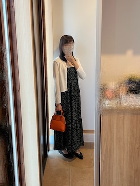 「COUP DE CHANCE（クードシャンス）の【手洗い可/軽量】シンプルラメ混カーディガン（カーディガン/ボレロ、ホワイト系）」を使った、@buru1113さん（レディース・158cm）の春コーディネート