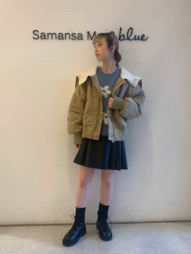 「レザースカート」｜「アイテム（ブルゾン）」を使った、kanakoさん（レディース・159cm）の秋コーディネート