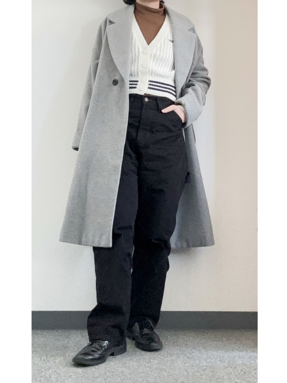 チェスターコートを使った「ペインターパンツ」の人気