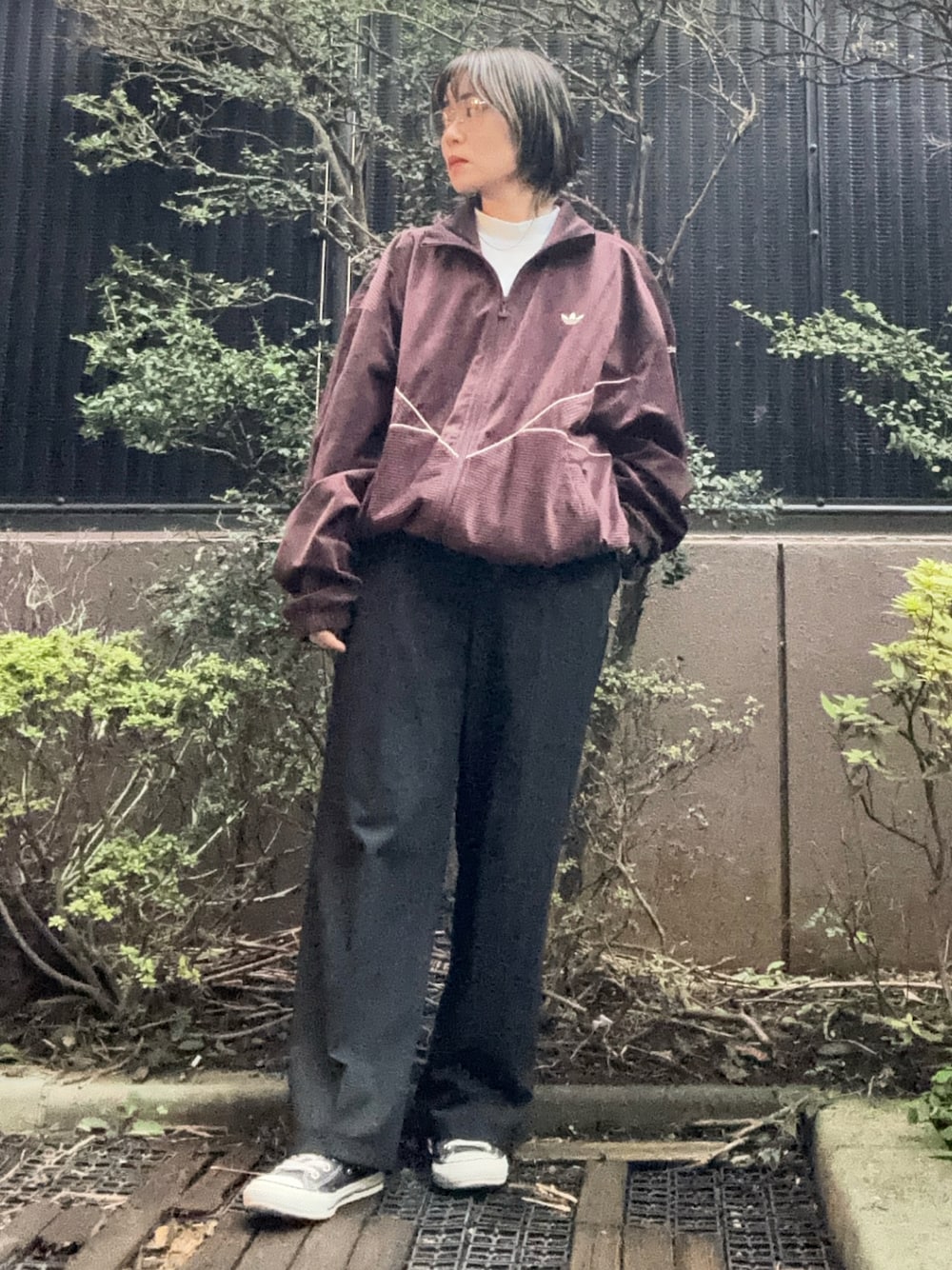 adidas（アディダス）の「アディカラー シーズナル コーデュロイ