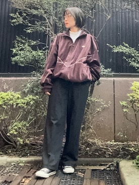 「アイテム（スニーカー）」を使った、takkeさん（メンズ・154cm）の秋コーディネート