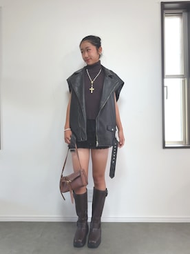 「アイテム（アクセサリー）」を使った、Reiさん（レディース・158cm・10代）の秋コーディネート