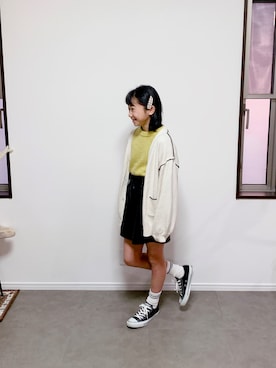 「アイテム（カーディガン/ボレロ、ホワイト系）」を使った、Reiさん（キッズ・145cm）の冬コーディネート