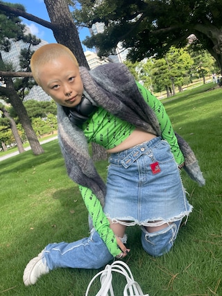 【perverze】Gradient Stripe Top and Scarf PERVERZE】Gradient Stripe Top and Scarf