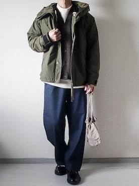「URBAN RESEARCH Sonny Label（アーバンリサーチサニーレーベル）のアイテム（マウンテンパーカー）」を使った、kotaさん（メンズ・173cm）の冬コーディネート
