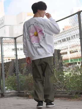「CONVERSE（コンバース）のCONVERSE コンバース オール スター オックス / ALL STAR OX(BLACK) 32160321（スニーカー）」を使った、狩野 博文さん（メンズ・178cm・20代）の夏コーディネート