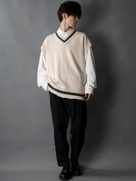 「SITRY（シトリー）のloose tapered tuck wide Pants/ルーズ テーパード タック ワイドパンツ（スラックス）」を使った、狩野 博文さん（メンズ・178cm）の冬コーディネート