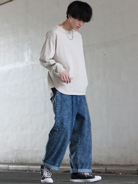 「CONVERSE（コンバース）のCONVERSE コンバース オール スター オックス / ALL STAR OX(BLACK) 32160321（スニーカー）」を使った、狩野 博文さん（メンズ・178cm・20代）の秋コーディネート