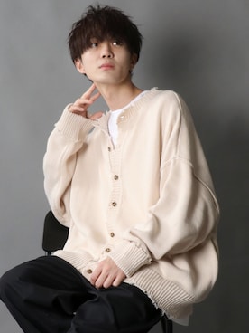 「ダメージカーディガン」｜狩野 博文さん（メンズ・178cm）の秋コーディネート