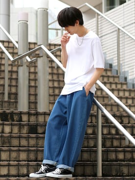 「CONVERSE（コンバース）のCONVERSE コンバース オール スター オックス / ALL STAR OX(BLACK) 32160321（スニーカー）」を使った、狩野 博文さん（メンズ・178cm・20代）の夏コーディネート