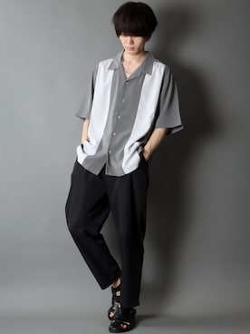 「SITRY（シトリー）のloose tapered tuck wide Pants/ルーズ テーパード タック ワイドパンツ（スラックス）」を使った、狩野 博文さん（メンズ・178cm）の夏コーディネート