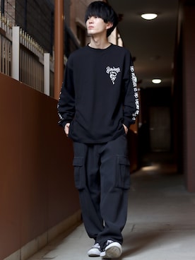 「CONVERSE（コンバース）のCONVERSE コンバース オール スター オックス / ALL STAR OX(BLACK) 32160321（スニーカー）」を使った、狩野 博文さん（メンズ・178cm・20代）の夏コーディネート