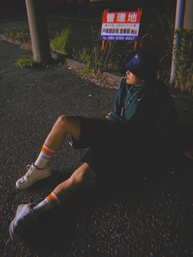 「NIKE（ナイキ）のナイキ エア フォース 1 LOW 07 メンズシューズ / NIKE AIR FORCE 1 '07 (AF1)（スニーカー、ホワイト系）」を使った、しゅんすけさん（メンズ・175cm）の夏コーディネート