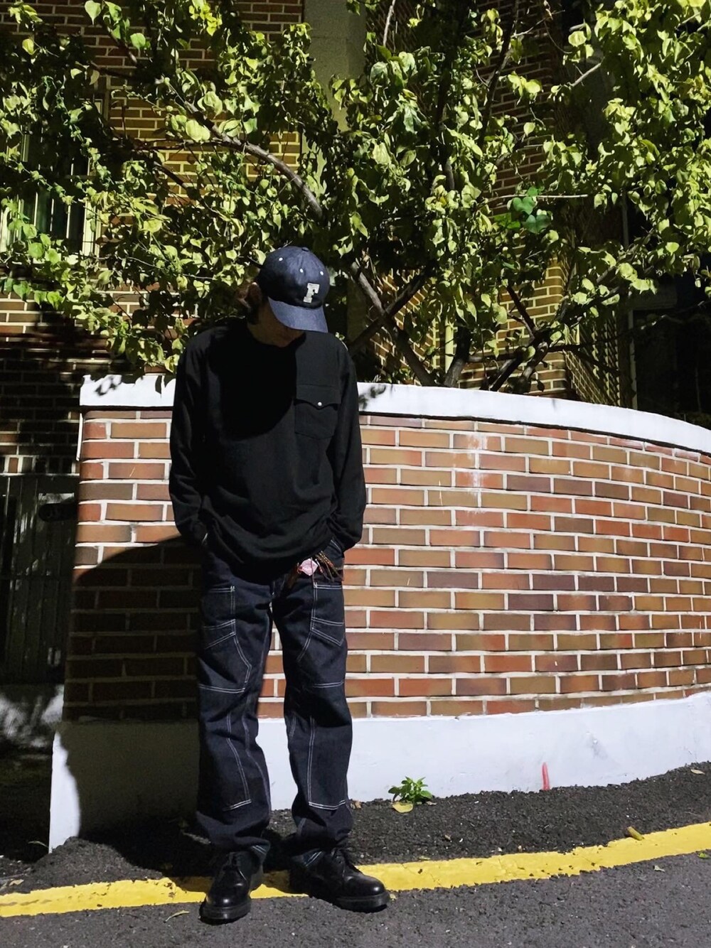 「FULLCOUNTのFULL COUNT(フルカウント)  denim baseball cap ﾃﾞﾆﾑﾍﾞｰｽﾎﾞｰﾙｷｬｯﾌﾟ（キャップ、ブルー系）」を使った、Heechangさん（メンズ・174cm）の秋コーディネートの1枚目の写真