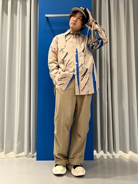 「DANKE SCHON（ダンケシェーン）のアイテム（スラックス）」を使った、Toshiki Masudaさん（メンズ・170cm）の冬コーディネート