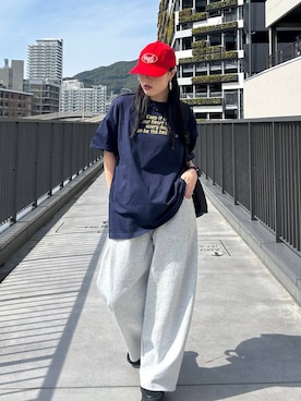 「JEANASIS（ジーナシス）の【抗菌防臭テープ付き】キリカエボリュームローファー/573242（ローファー、ブラック系）」を使った、masakiさん（レディース・161cm）の春コーディネート