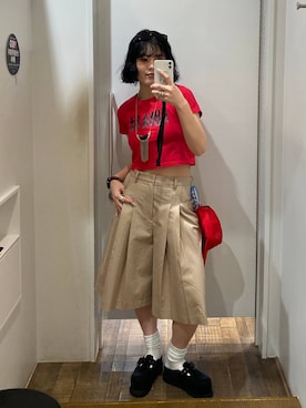 「JEANASIS（ジーナシス）のベルトスタッズクロッグシューズ/638843（モカシン/デッキシューズ、ブラック系）」を使った、masakiさん（レディース・161cm）の春コーディネート