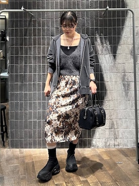 「アイテム（シュシュ）」を使った、masakiさん（レディース・161cm）の秋コーディネート