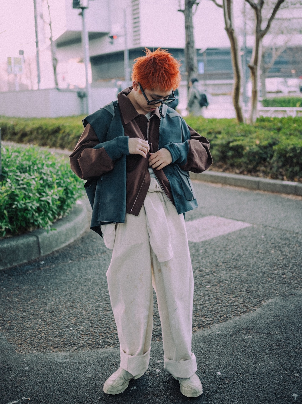 「GARDEN TOKYOのアイテム（つなぎ/オールインワン、ホワイト系）」を使った、野口心さん（メンズ・175cm）の冬コーディネートの1枚目の写真