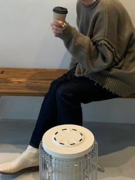 「UNIQLO（ユニクロ）のハイライズストレートジーンズ（丈長め82cm）（デニムパンツ、ブルー系）」を使った、cheeさん（レディース・167cm）の秋コーディネート