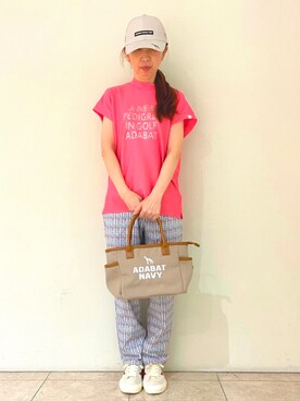 「adabat（アダバット）の【吸水速乾】UVメッセージロゴモックT（Tシャツ/カットソー、ピンク系）」を使った、kumamotoadabateriさん（レディース）の夏コーディネート