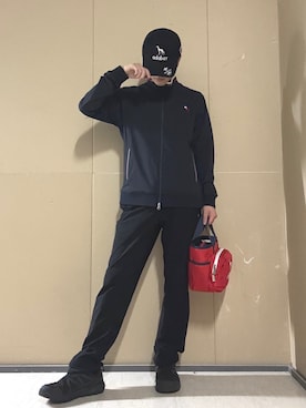 「adabat（アダバット）の【ADABAT NAVY】接触冷感/吸水速乾/UVカット AIR TOOLロングパンツ（その他パンツ、ブラック系）」を使った、sora1112314さん（メンズ）の春コーディネート