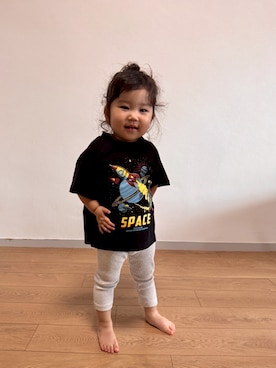 「Fluffy BROTHERS（フラッフィーブラザーズ）のプリントTシャツ（Tシャツ/カットソー、ブラック系）」を使った、fluffybrothersさん（キッズ・120cm）の夏コーディネート