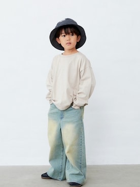 「Fluffy BROTHERS（フラッフィーブラザーズ）のワイドパンツ（その他パンツ、ブラウン系）」を使った、fluffybrothersさん（キッズ・120cm）の春コーディネート