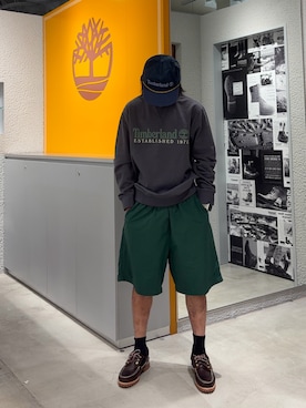 「Timberland（ティンバーランド）のメッシュ トラッカー キャップ（キャップ、ブルー系）」を使った、YRさん（メンズ・173cm）の夏コーディネート
