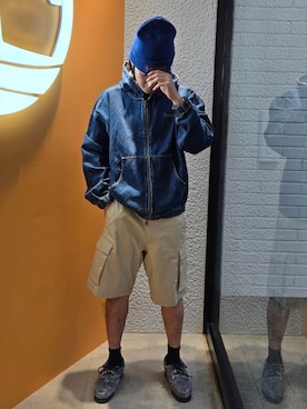 「Timberland（ティンバーランド）のデニム フル ジップ フーデッド ボンバー ユニセックス（MA-1、ブルー系）」を使った、YRさん（メンズ・173cm）の夏コーディネート