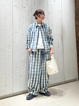 「JOURNAL STANDARD LUXE（ジャーナルスタンダード　ラックス）のリメイクスウェット（スウェット、ホワイト系）」を使った、N.Hさん（レディース・162cm）の冬コーディネート