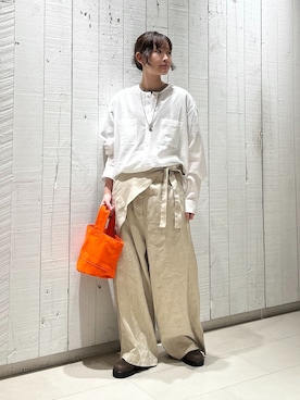 「JOURNAL STANDARD LUXE（ジャーナルスタンダード　ラックス）のフレンチリネンツイル ラップパンツ（その他パンツ、ベージュ系）」を使った、N.Hさん（レディース・162cm）の春コーディネート