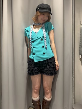 「WHO'S WHO gallery（フーズフーギャラリー）のアイテム（その他トップス、グリーン系）」を使った、hanaさん（レディース・155cm）の夏コーディネート