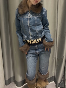 「WHO'S WHO gallery（フーズフーギャラリー）のアイテム（デニムジャケット、ブルー系）」を使った、hanaさん（レディース・155cm）の秋コーディネート