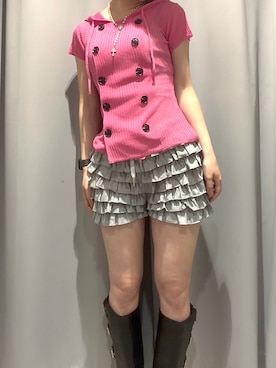 「WHO'S WHO gallery（フーズフーギャラリー）のアイテム（その他トップス、ピンク系）」を使った、hanaさん（レディース・155cm）の春コーディネート
