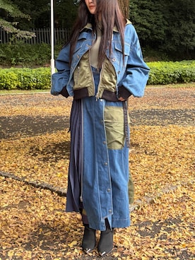 「アイテム（ジャンパースカート）」を使った、AULA AILAさん（レディース・165cm）の秋コーディネート