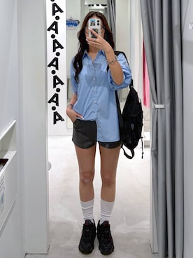 「ALAND（エーランド）の【UNISEX】ALAND／ポケッタブルリュック（バックパック/リュック、ブラック系）」を使った、あいさん（レディース・159cm）の秋コーディネート