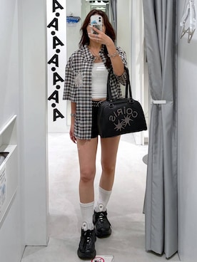「COIRIS（コイリス）の【UNISEX】COIRIS／RODICボーリングバッグ（ショルダーバッグ、ブラック系）」を使った、あいさん（レディース・159cm）の夏コーディネート