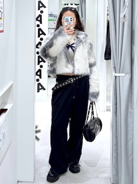 「アイテム（スウェットパンツ）」を使った、あいさん（レディース・159cm・30代）の冬コーディネート