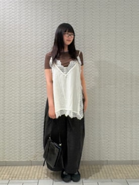 「KBF(ケイビーエフ)のシャーリングスリットTEE(Tシャツ/カットソー、ブラウン系)」を使った、明美花✩︎⡱さん(レディース・163cm)の夏コーディネート