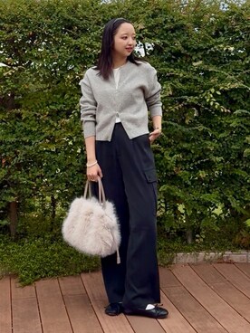 「UNTITLED（アンタイトル）の【ゆったりサイズ／着丈短め】ジップニットカーディガン（カーディガン/ボレロ、グレー系）」を使った、yukktsumiさん（レディース）の秋コーディネート