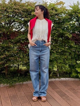 「UNTITLED（アンタイトル）の【11色展開/コットン100/アンサンブル可能】クルーカーディガン（カーディガン/ボレロ、レッド系）」を使った、yukktsumiさん（レディース）の夏コーディネート