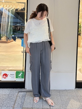 「Jena espace merveilleux（ジェナ　エスパスメルヴェイユ）のテンセルパラシュートパンツ（その他パンツ、グレー系）」を使った、bgg0miさん（レディース・160cm）の夏コーディネート