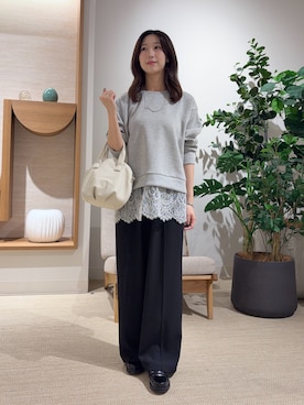 「Jena espace merveilleux(ジェナ エスパスメルヴェイユ)のレースレイヤードセットアップ 秋服(ワンピース、グレー系)」を使った、bgg0miさん(レディース・160cm)の秋コーディネート