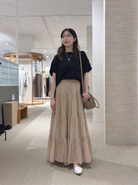 「Jena espace merveilleux（ジェナ　エスパスメルヴェイユ）のコットンボイルティアードスカート（スカート、ベージュ系）」を使った、bgg0miさん（レディース・160cm）の春コーディネート