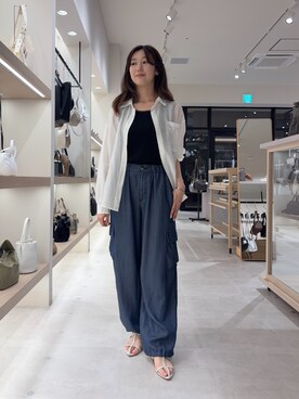 「Jena espace merveilleux（ジェナ　エスパスメルヴェイユ）のテンセルパラシュートパンツ（その他パンツ、ブルー系）」を使った、bgg0miさん（レディース・160cm）の夏コーディネート