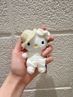 「LOWRYS FARM（ローリーズファーム）の【サンリオキャラクターズ】ヌイキーホルダー8 647243/GOODS（キーホルダー、その他）」を使った、honon.さん（レディース）の春コーディネート
