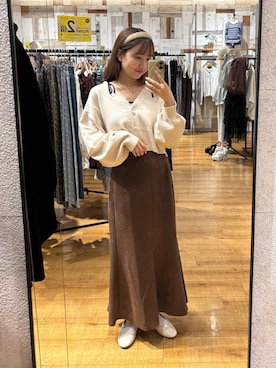 「LOWRYS FARM（ローリーズファーム）のアイテム（スカート）」を使った、honon.さん（レディース・160cm）の秋コーディネート