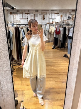「LOWRYS FARM（ローリーズファーム）のカットイージーコクーンパンツ　292362（スウェットパンツ、グレー系）」を使った、honon.さん（レディース）の夏コーディネート