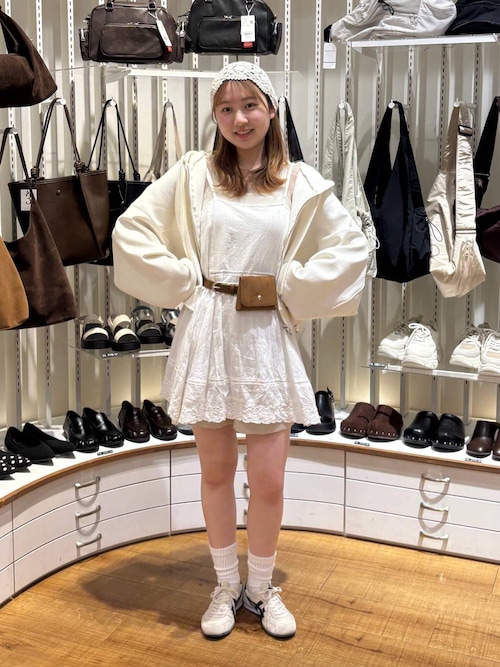 LOWRYS FARM 2WAYコットンレースミニワンピース LOWRYS FARM 【前後着用可能】2WAYコットンレースミニワンピース